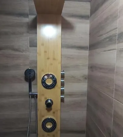 Naumovski 아파트 스코페